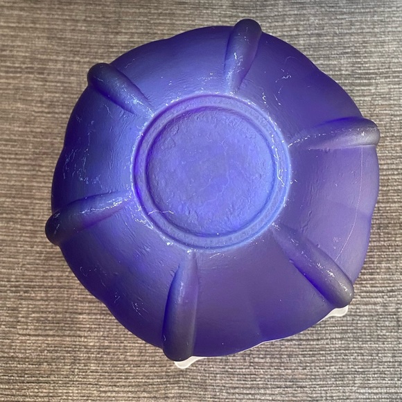 Partylite retired large cobalt & satin glass tulip - Picture 5 of 5